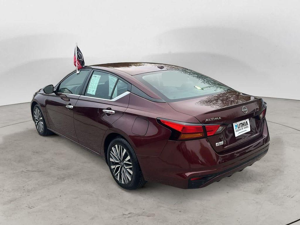 used 2023 Nissan Altima car, priced at $20,999