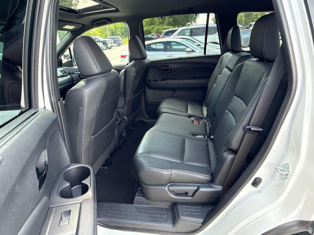 used 2023 Honda Passport car, priced at $31,999