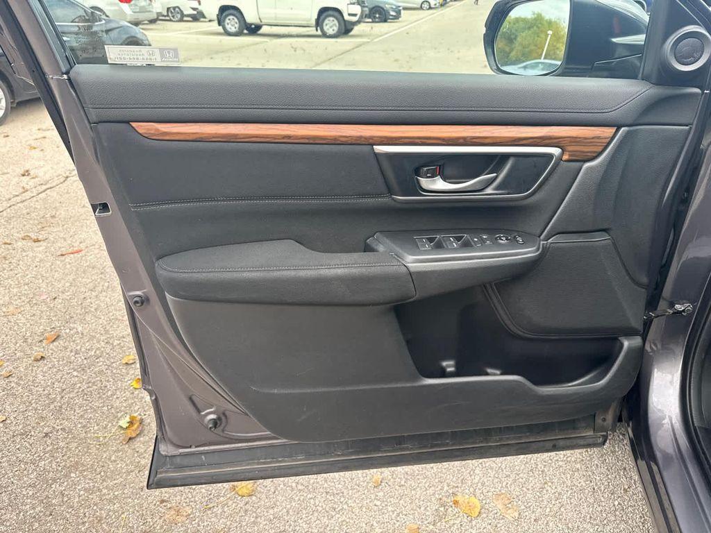 used 2022 Honda CR-V car, priced at $26,999
