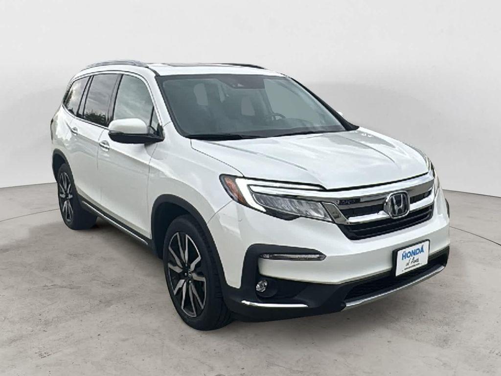used 2022 Honda Pilot car, priced at $35,999