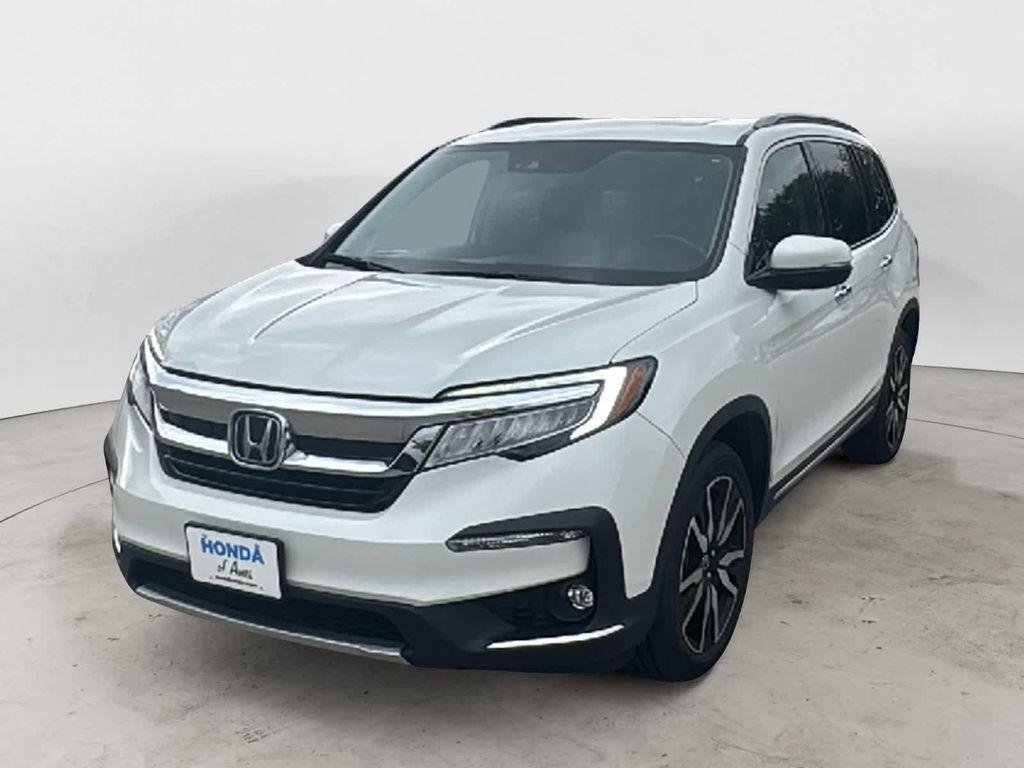 used 2022 Honda Pilot car, priced at $35,999