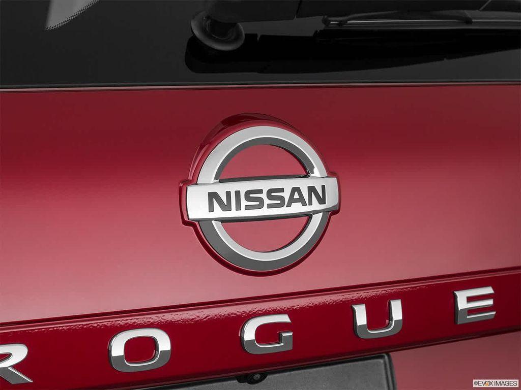 used 2021 Nissan Rogue car