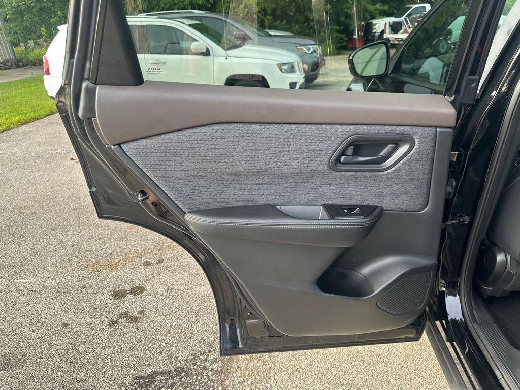 used 2021 Nissan Rogue car, priced at $18,999