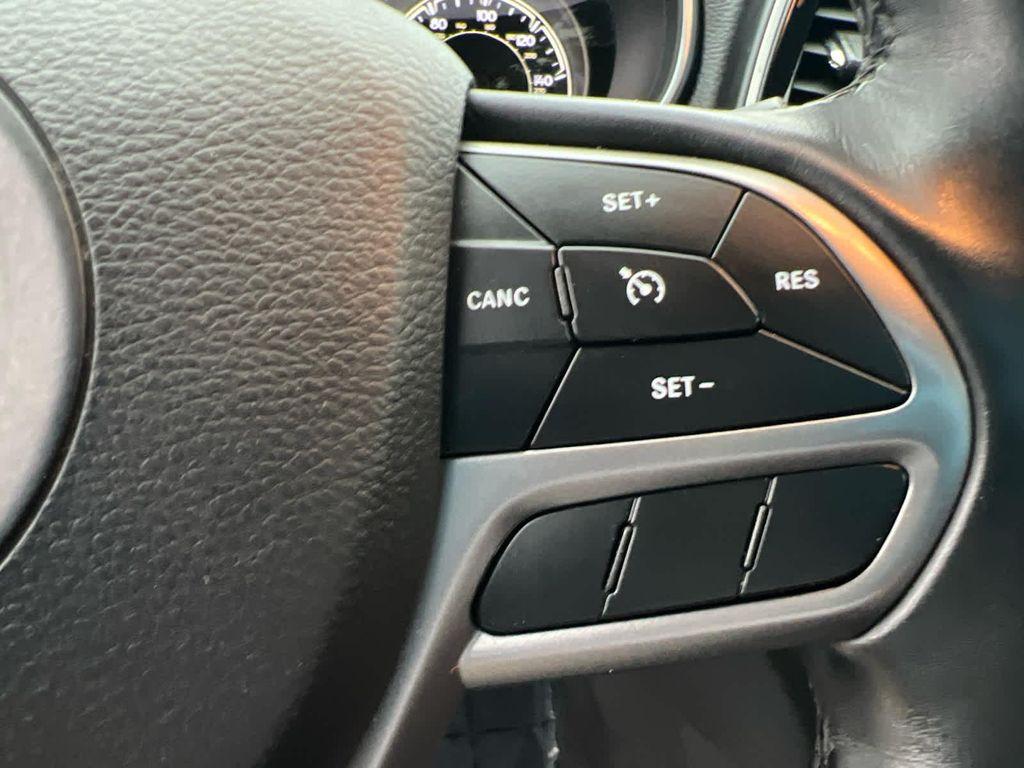 used 2019 Jeep Cherokee car, priced at $16,999