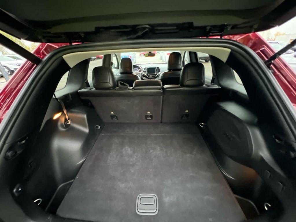 used 2019 Jeep Cherokee car, priced at $16,999