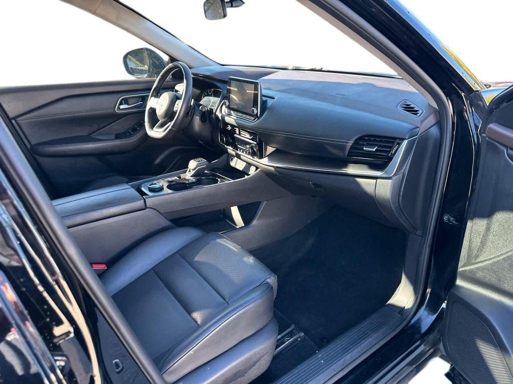 used 2021 Nissan Rogue car