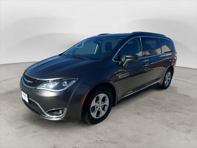 used 2017 Chrysler Pacifica car, priced at $9,999