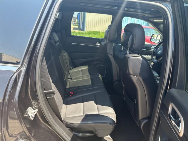 used 2015 Jeep Grand Cherokee car, priced at $16,999