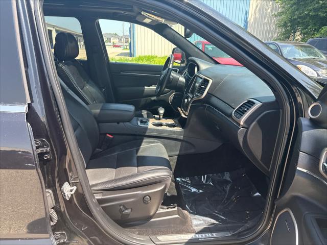 used 2015 Jeep Grand Cherokee car, priced at $16,999