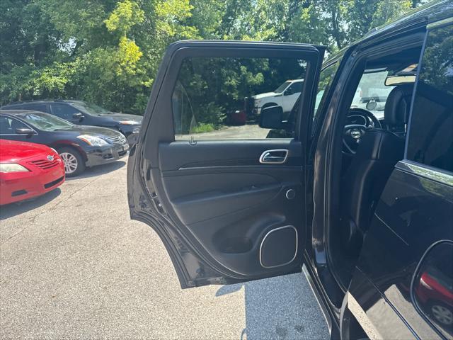 used 2015 Jeep Grand Cherokee car, priced at $16,999