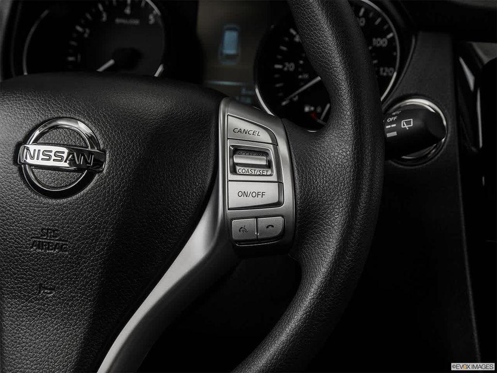 used 2015 Nissan Rogue car
