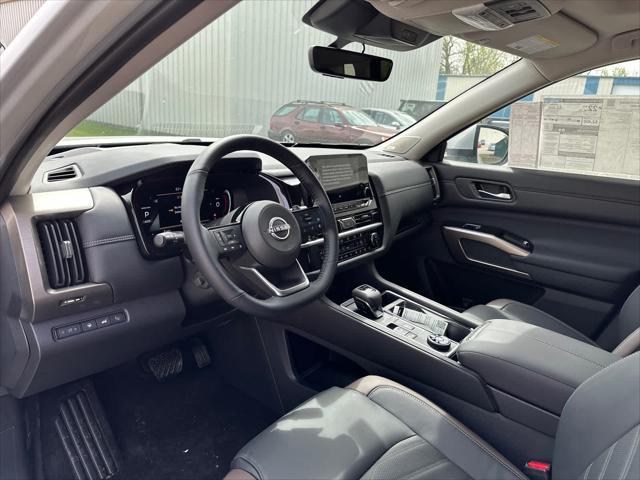 new 2025 Nissan Pathfinder car, priced at $51,423