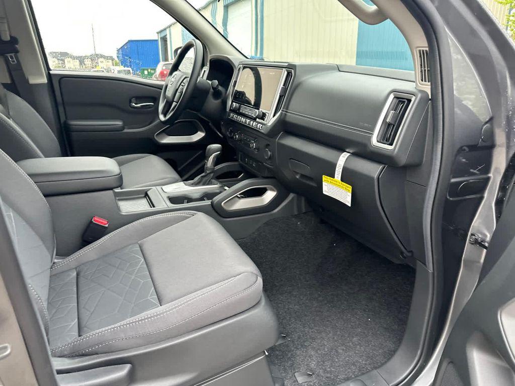 new 2025 Nissan Frontier car, priced at $39,122