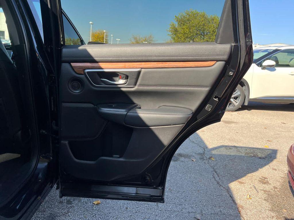 used 2020 Honda CR-V car, priced at $26,999