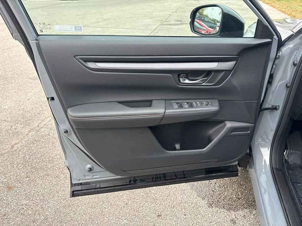 new 2026 Honda CR-V Hybrid car, priced at $40,705