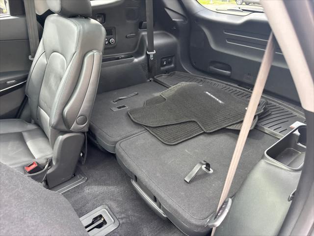 used 2019 Hyundai Santa Fe XL car, priced at $18,999