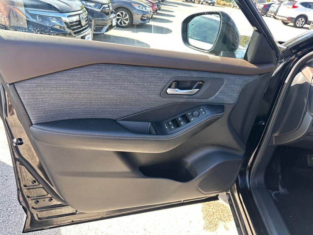 used 2021 Nissan Rogue car, priced at $22,999