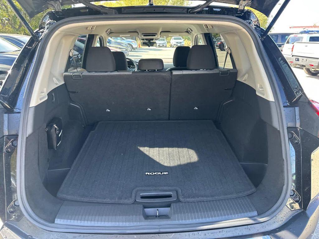 used 2021 Nissan Rogue car, priced at $22,999