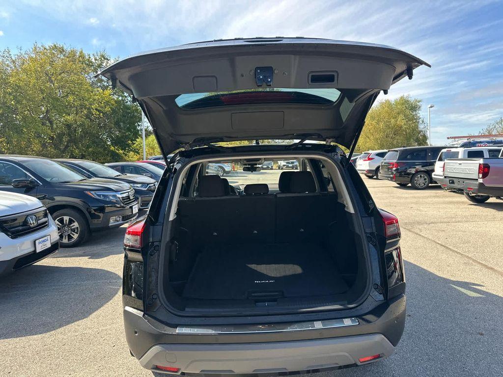 used 2021 Nissan Rogue car, priced at $22,999