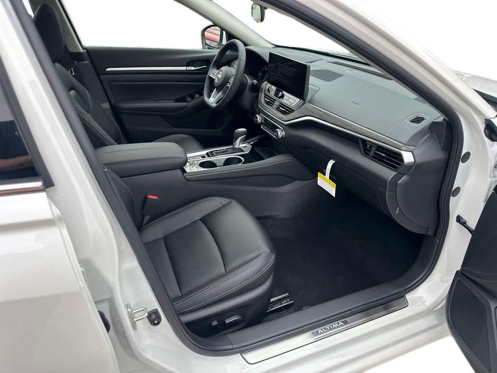 new 2025 Nissan Altima car, priced at $34,838