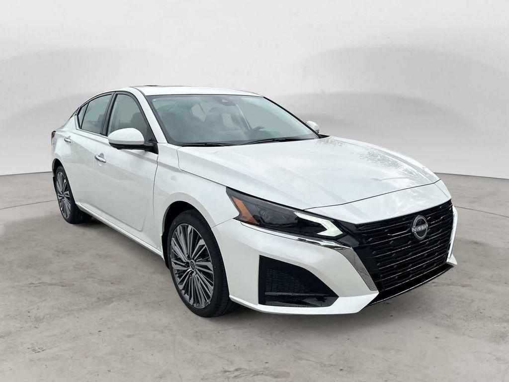 new 2025 Nissan Altima car, priced at $34,838