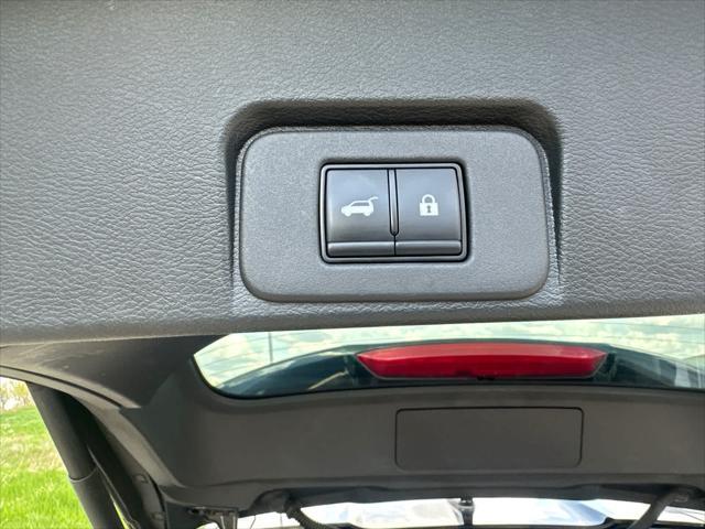 used 2023 Nissan Rogue car, priced at $25,999