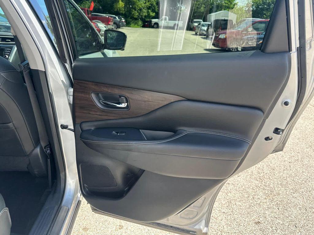 used 2019 Nissan Murano car, priced at $17,999