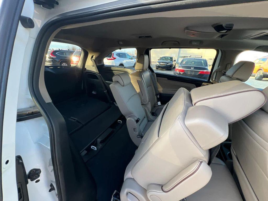 used 2022 Honda Odyssey car, priced at $34,999