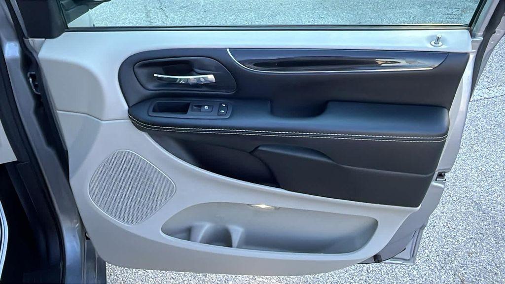 used 2019 Dodge Grand Caravan car, priced at $12,999