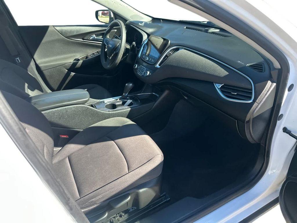 used 2020 Chevrolet Malibu car