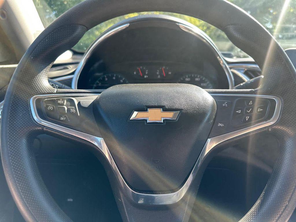 used 2020 Chevrolet Malibu car