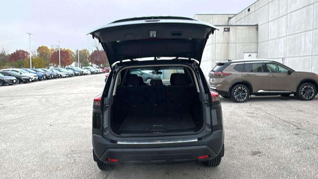 used 2021 Nissan Rogue car, priced at $22,999