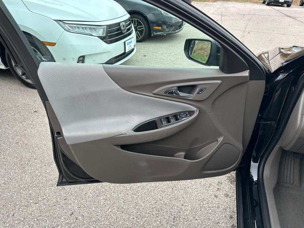 used 2019 Chevrolet Malibu car, priced at $16,999