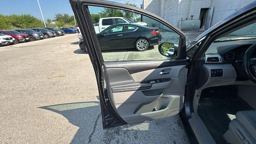 used 2017 Honda Odyssey car