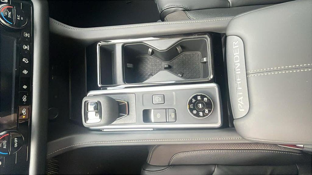 new 2025 Nissan Pathfinder car, priced at $44,126