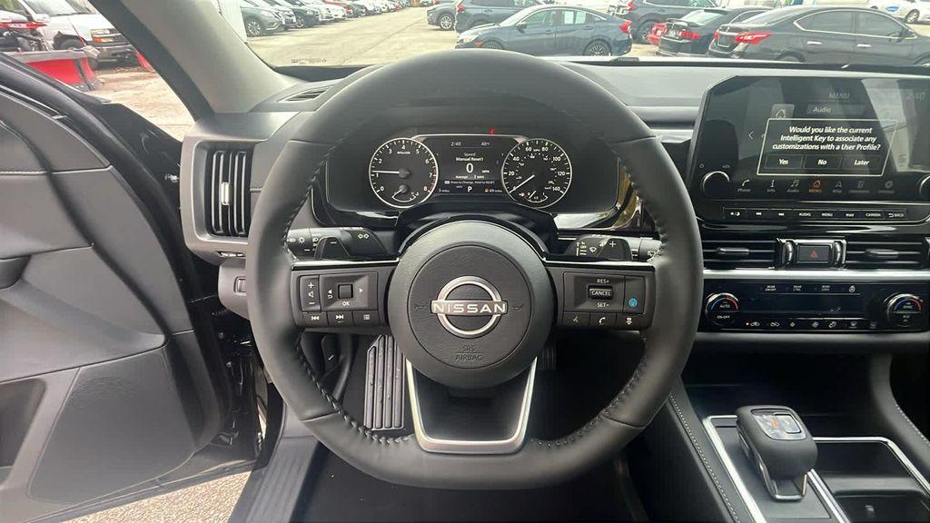 new 2025 Nissan Pathfinder car, priced at $44,126