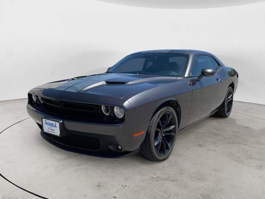 used 2016 Dodge Challenger car