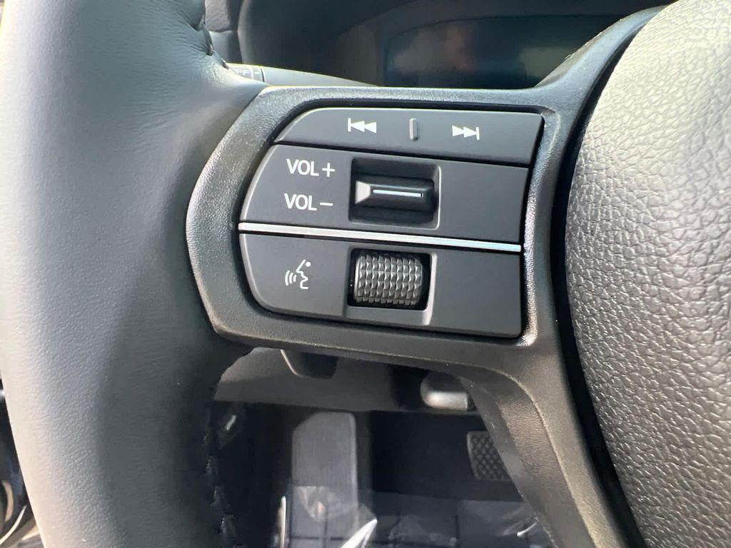 new 2025 Honda Accord Hybrid car, priced at $36,135