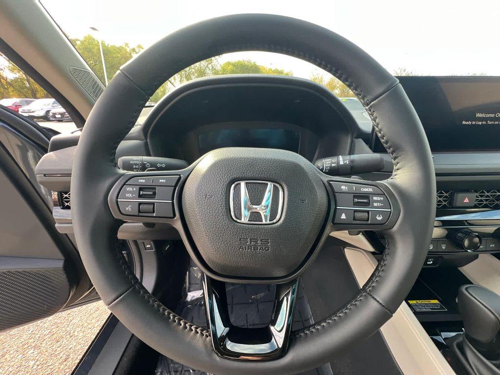 new 2025 Honda Accord Hybrid car, priced at $36,135