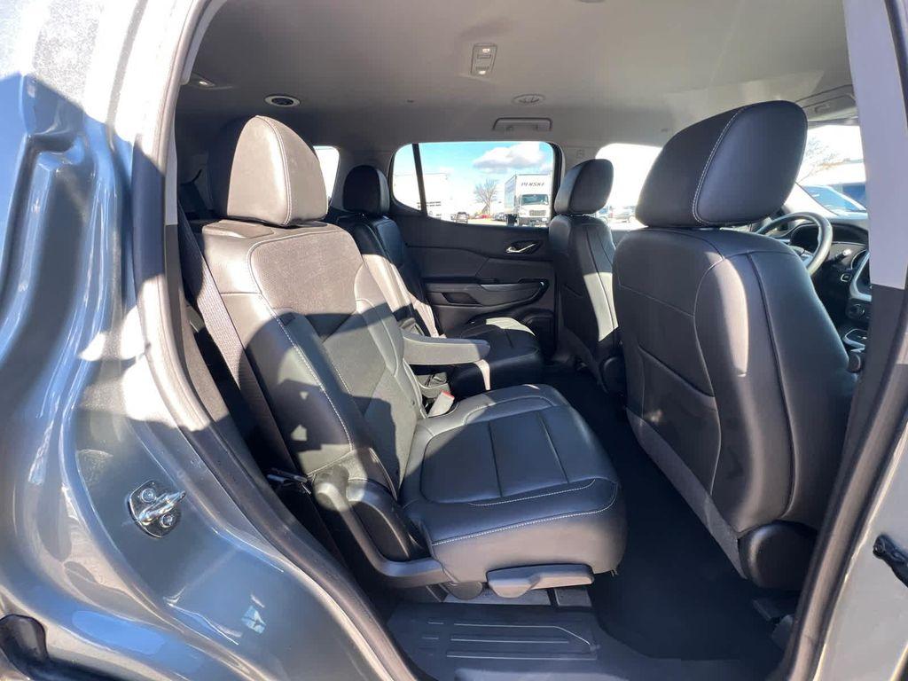 used 2023 GMC Acadia car, priced at $30,999