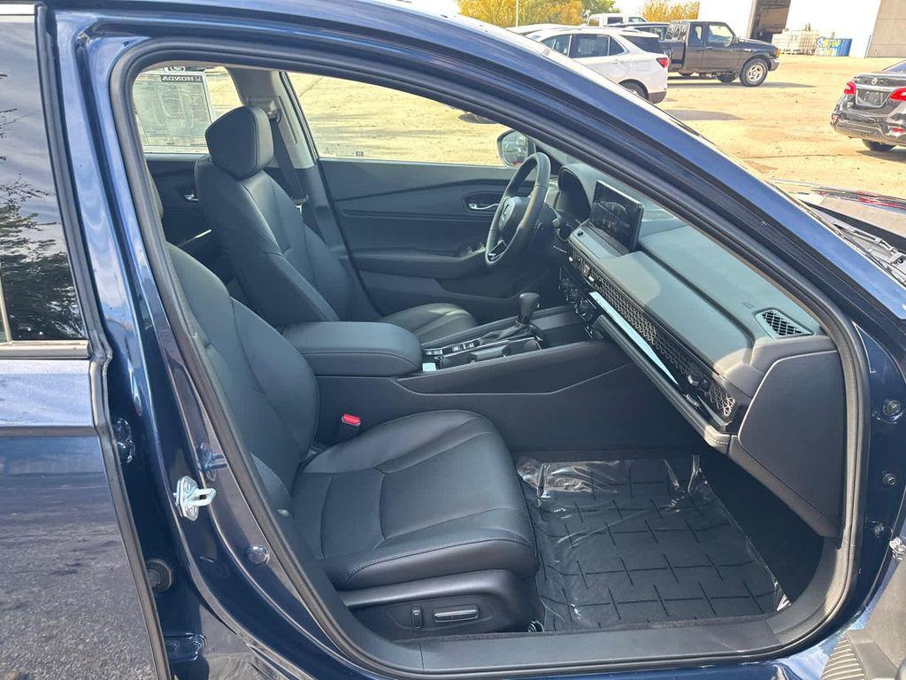new 2025 Honda Accord Hybrid car, priced at $36,135