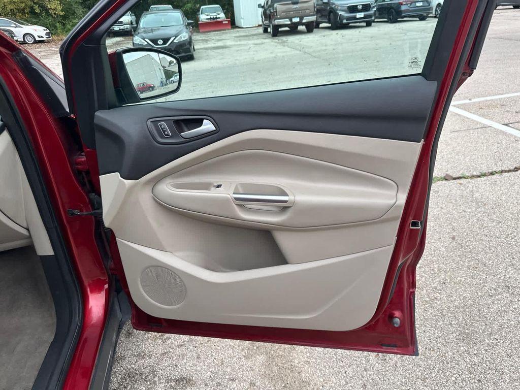 used 2014 Ford Escape car