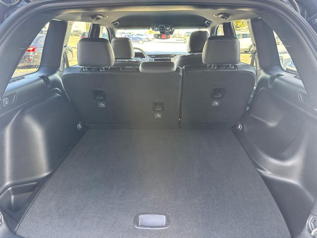 used 2025 Jeep Grand Cherokee car, priced at $39,999