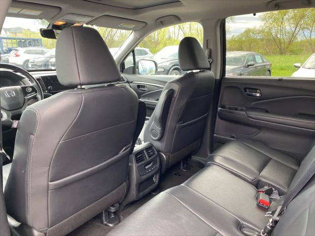 used 2021 Honda Pilot car, priced at $27,999