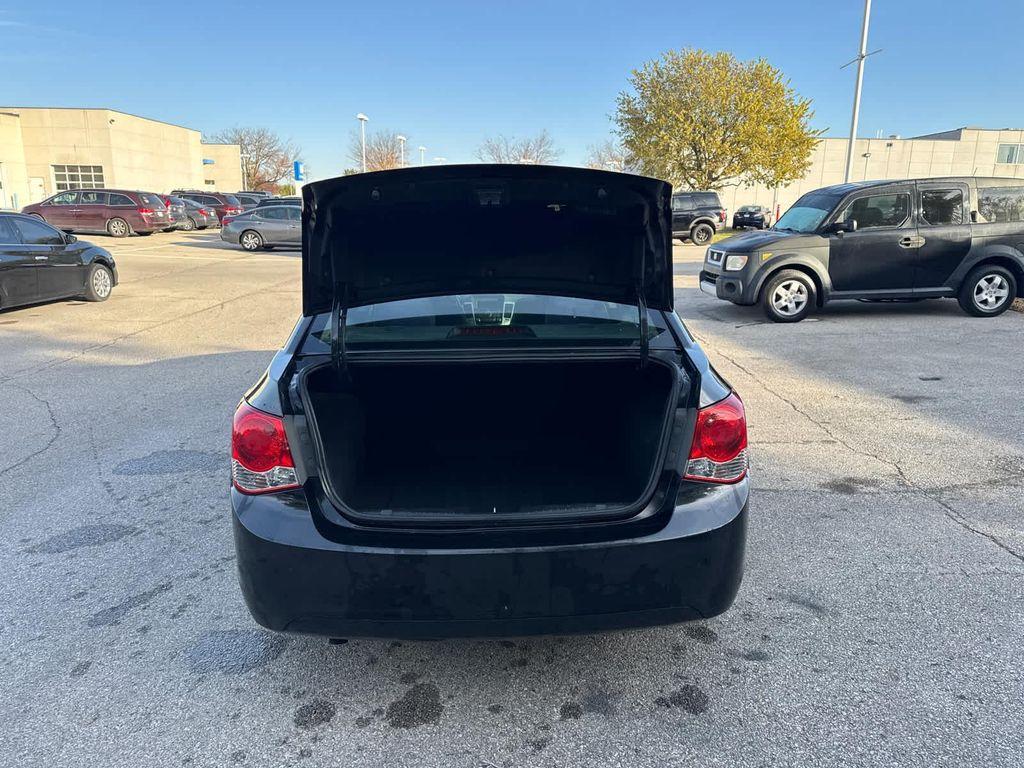 used 2013 Chevrolet Cruze car, priced at $7,999