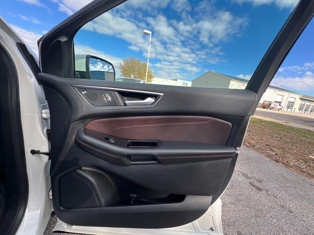 used 2020 Ford Edge car, priced at $20,999