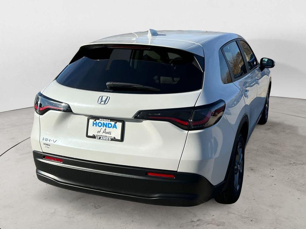 new 2026 Honda HR-V car, priced at $29,605