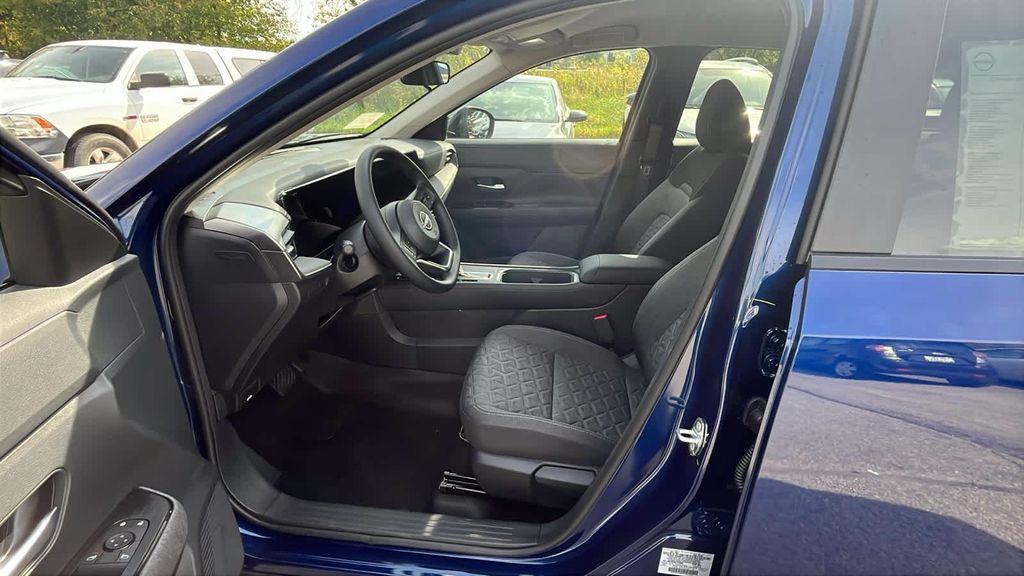 new 2026 Nissan Kicks car, priced at $27,389