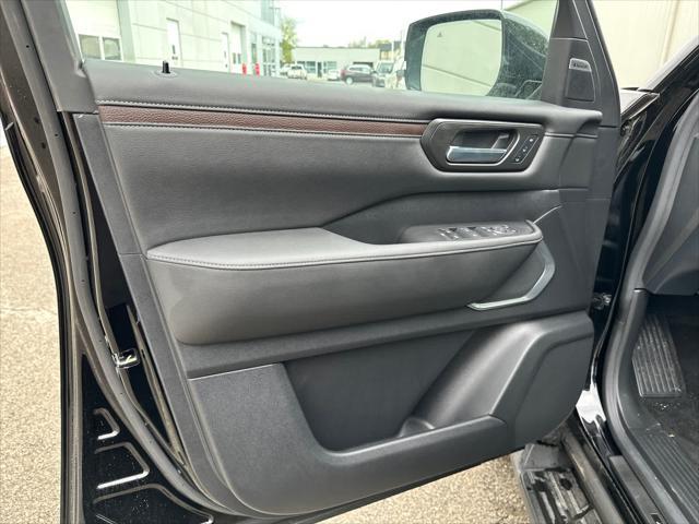 new 2025 Nissan Armada car, priced at $76,299