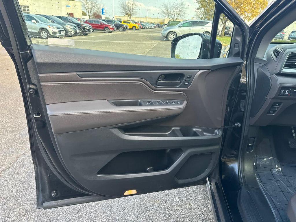 used 2019 Honda Odyssey car, priced at $25,999